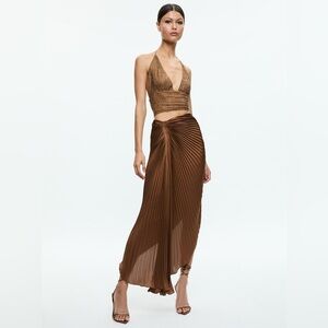 NWT $395 Alice + Olivia Odelia Pleated Asymmetric Hem Skirt